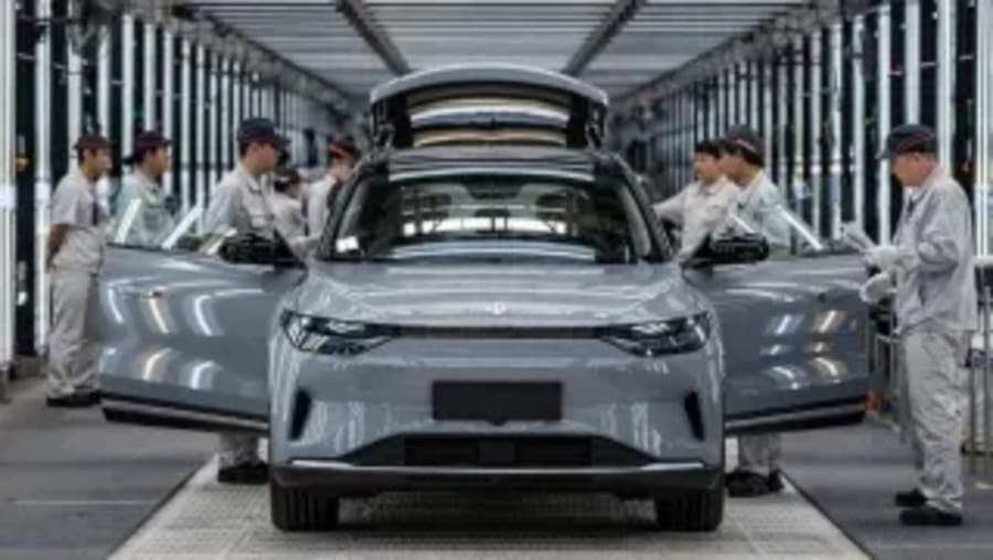 "Hay plazos de desarrollo que no podemos permitirnos acortar": China fabrica coches tan deprisa que empieza a ser un problema