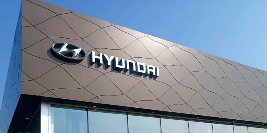 Un concesionario de Hyundai en Detroit pide 400 dólares por cargar el coche