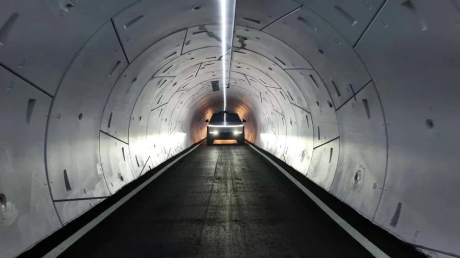 The Boring Company capta 3.000 millones de dólares para meter más Tesla en túneles