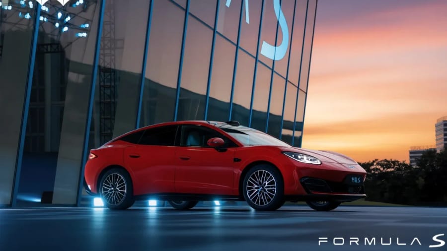 Fang Cheng Bao de BYD entra en el mercado de las berlinas eléctricas con el lanzamiento del Formula S