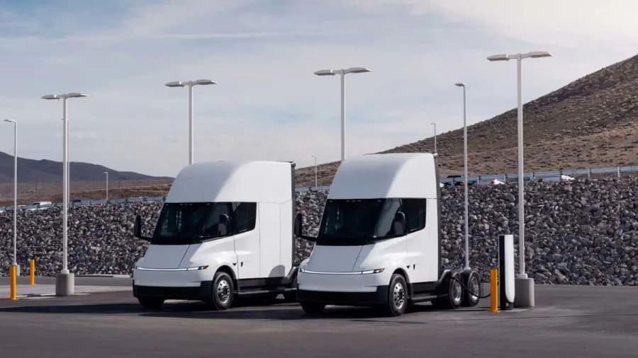 El despliegue del Megacharger de Tesla en Europa comienza con más de 100 cargadores con capacidad de megavatio
