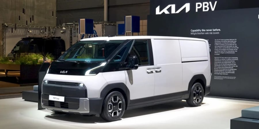Kia prevé que sus furgonetas eléctricas más grandes superen en ventas al PV5 con el objetivo de 250.000 unidades en 2030