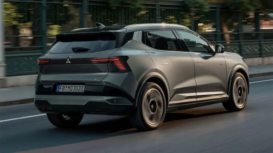 El Mitsubishi Eclipse Cross eléctrico baja de 30.000 euros y ofrece hasta 650 km de autonomía