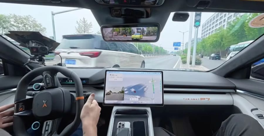 XPeng ofrece su tecnología de conducción autónoma a otros fabricantes mientras Tesla no encuentra compradores