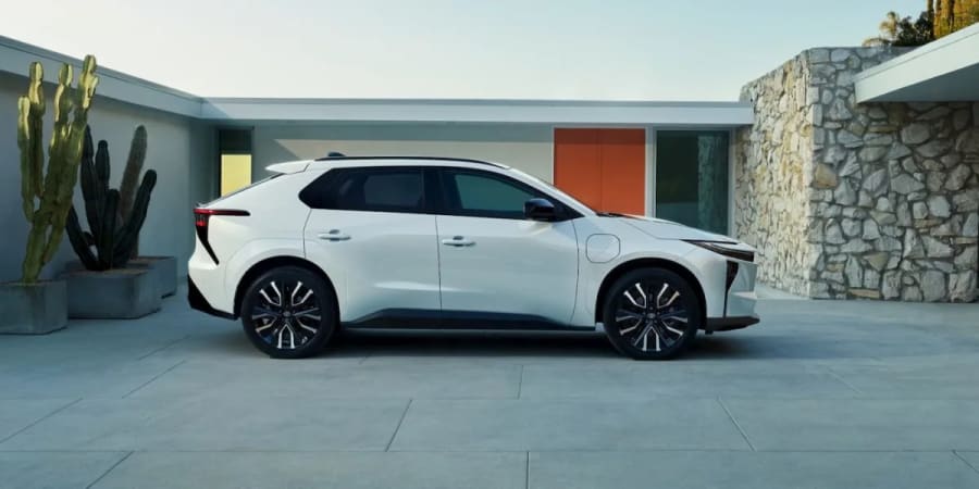 Los nuevos SUV eléctricos de Toyota ganan terreno con casi 5.000 unidades vendidas en agosto
