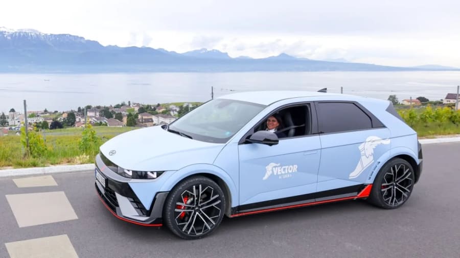 Hyundai patenta el freno motor para coches sin motor: sus N eléctricos retendrán al reducir como un gasolina