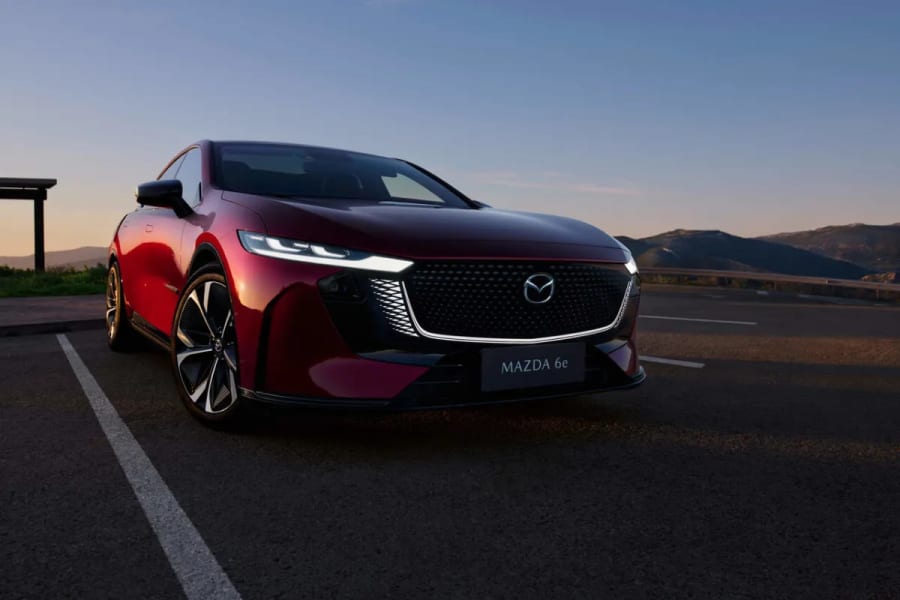 El Mazda6e 2027 da un enorme salto: nueva batería LFP, 560 km y carga en 24 minutos