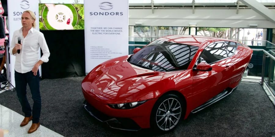 El coche eléctrico de 3 ruedas olvidado de SONDORS acaba de aparecer a la venta en eBay