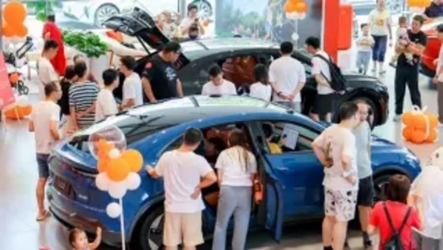 Tras cerrar varios concesionarios en Alemania, NIO retrasa los planes para Europa de su marca barata hasta 2028