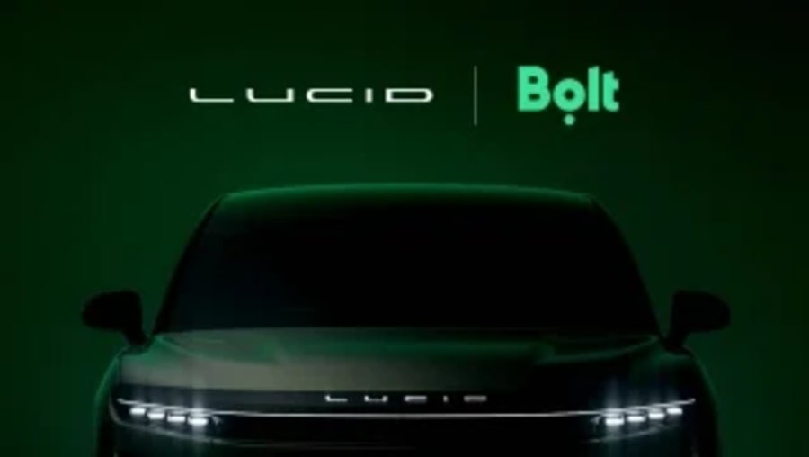 El megaplan para llenar Europa de robotaxis: Lucid y Bolt se alían para desplegar 25.000 coches eléctricos autónomos