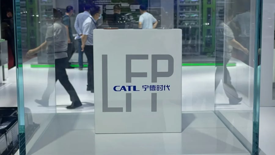 CATL inicia la producción de celdas en pruebas en su planta prevista de 100 GWh en Hungría