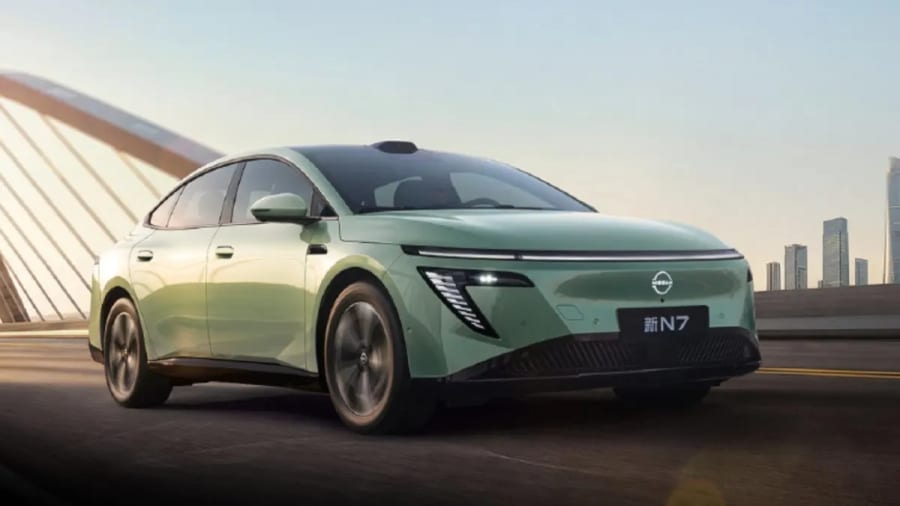 Nissan lanza en China el renovado sedán N7 con un precio inicial promocional de 16.290 dólares