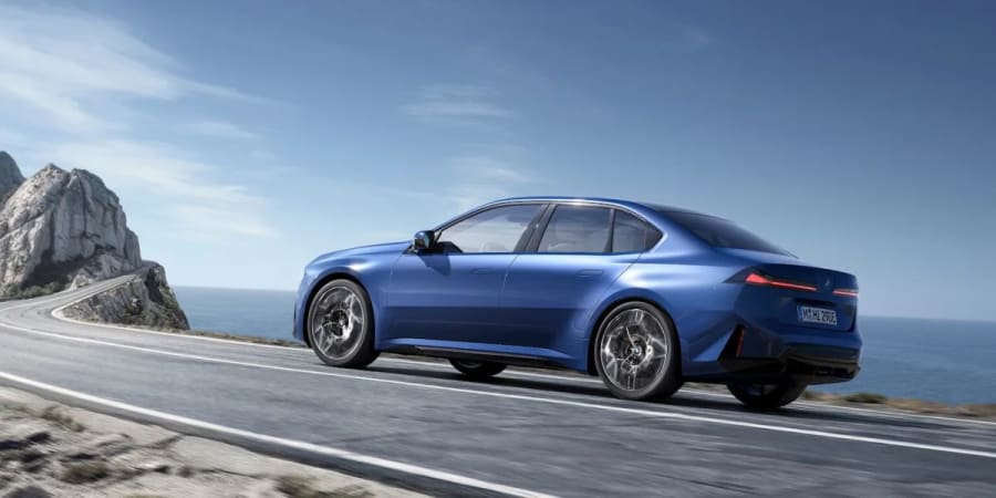 BMW acelera el nuevo i3 y abrirá las reservas la próxima semana