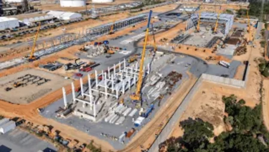 España empieza a construir un gigante del hidrógeno verde: más de 1.000.000.000 € de inversión y 8.000 empleos
