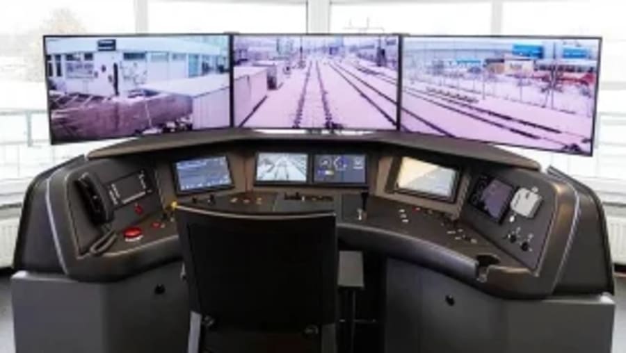 Es más que un vehículo eléctrico y autónomo como lo entendemos: en Alemania ya prueban la conducción remota por 5G sin maquinista