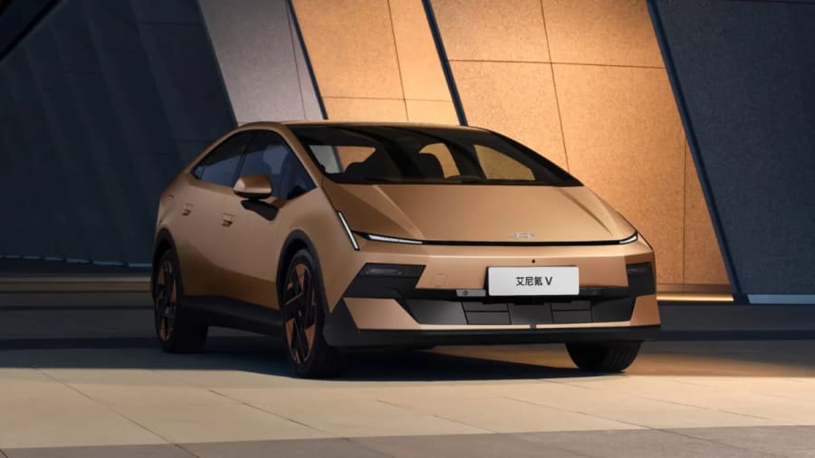 Hyundai lanza en China la berlina eléctrica Ioniq V desde menos de 15.000 dólares