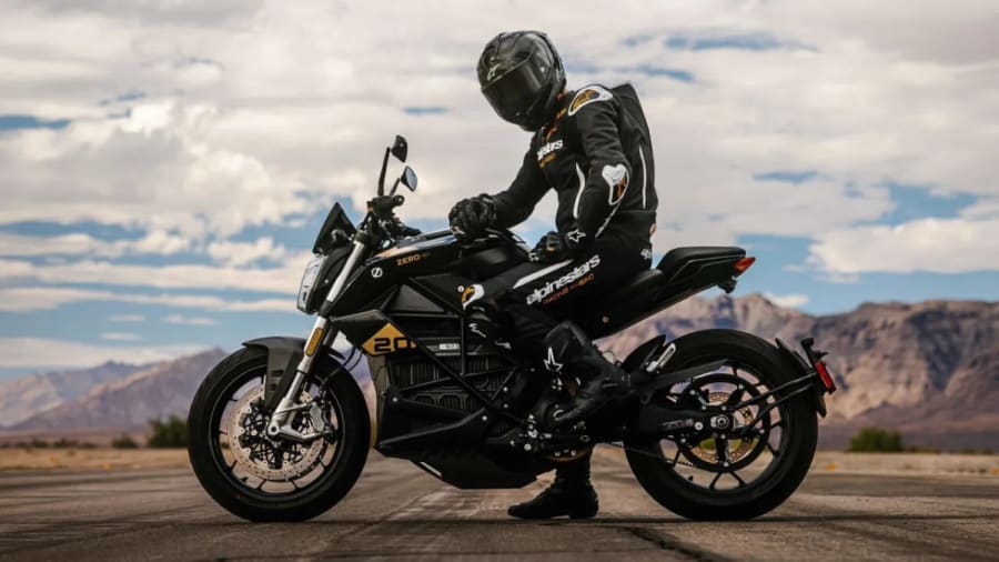 Solo 20 llegarán a Europa: así es la exclusiva Zero SR/F 20º Aniversario
