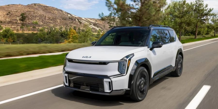 Kia mejora sus ofertas de coches eléctricos con hasta 10.000 dólares de descuento