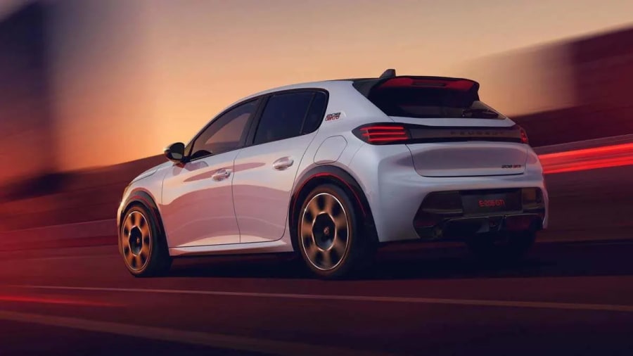 Peugeot reacciona y añade hasta 1.750 euros de equipamiento sin subir precios