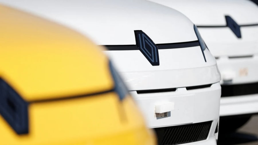 10.000.000.000 € para fabricar coches eléctricos baratos y pequeños: Renault apuesta muy fuerte por fabricar en casa