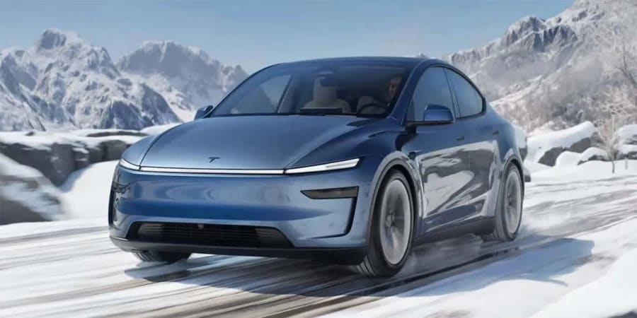 Tesla no solo triunfa en España: el Francia el Model Y ya vende más que el Peugeot 2008 en Francia