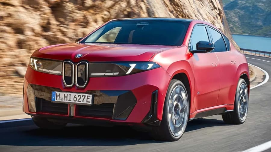 El BMW iX4 es un X4 eléctrico con más de 400 millas de autonomía