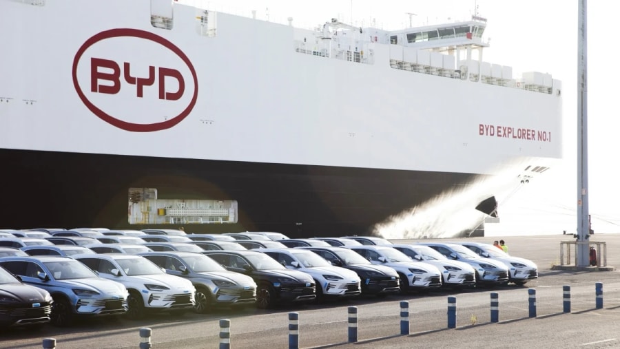 Pasar de 600.000 a 10.000.000 de coches fabricados tiene consecuencias: el siguiente cuello de botella de China está fuera de sus fábricas