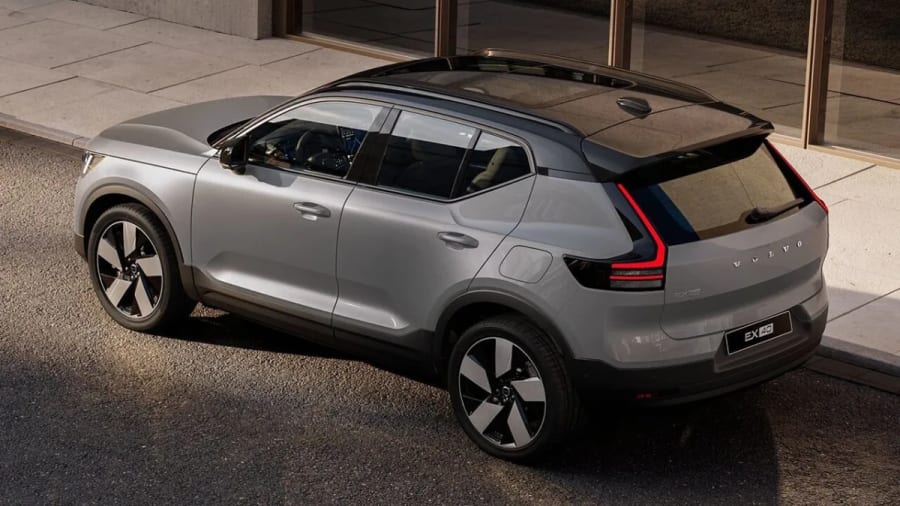 Volvo renueva su SUV eléctrico más veterano: hasta 574 km de autonomía y estos son sus precios