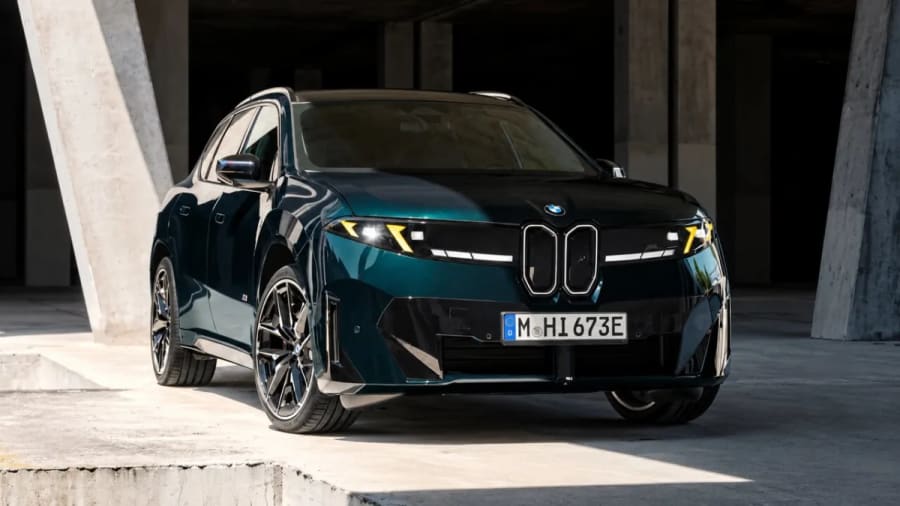 BMW presenta el iX3 M60 xDrive: 612 CV y 754 km de autonomía en su SUV eléctrico más potente