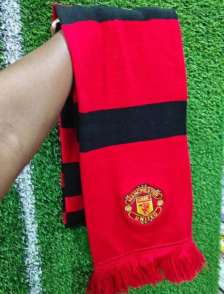 Manchester United F.C. scarf 