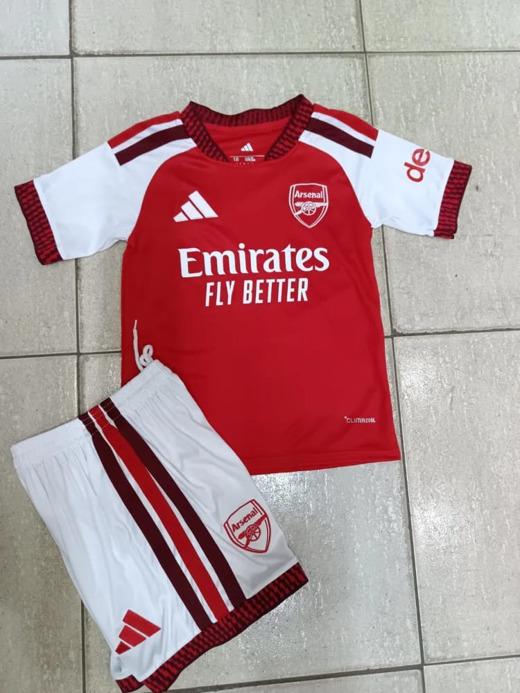 Arsenal Homekit 26-27 Kid's Fit