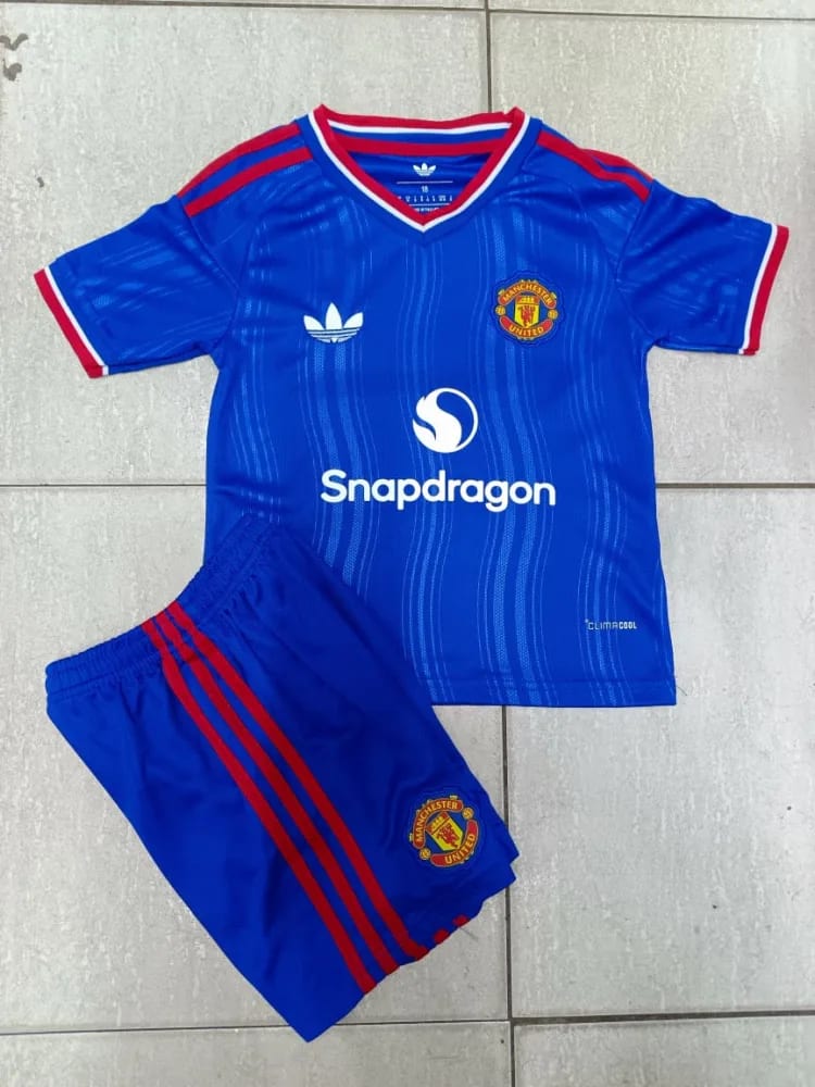 Manchester United 26-27 Away Kit Kid's Fit.