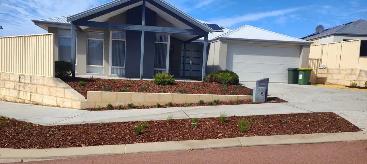 Garden Mulching 2 in Perth
