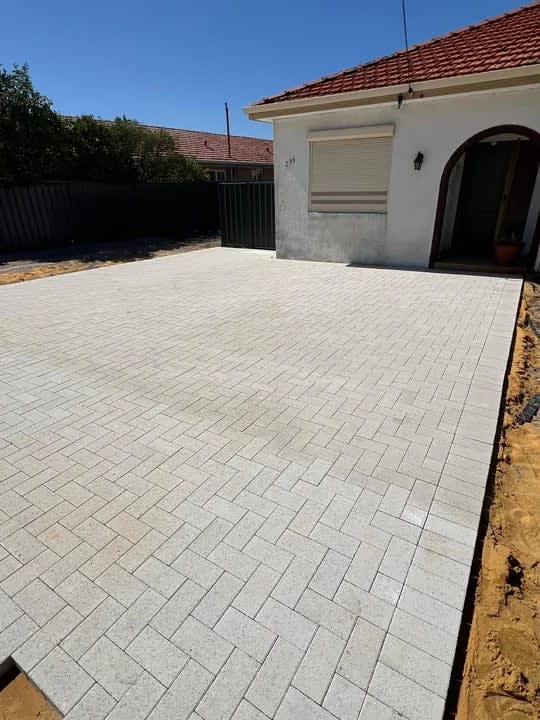 Paving 1 in Perth