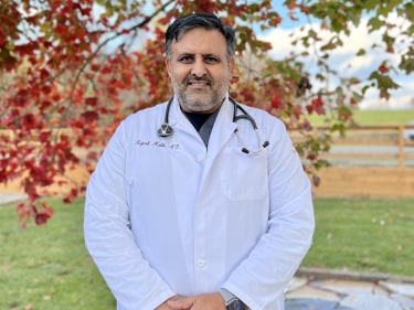 dr-rajesh-malik-md-physician-mullica-hill-medical-and-wellness