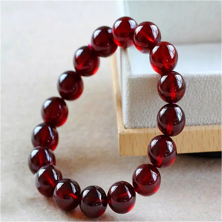 Jual barang gelang  tangan red  dark anggur merah 10mm ab960