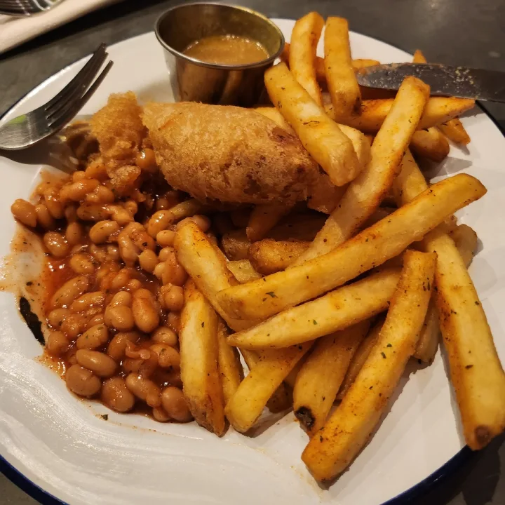 photo of The Golden Fleece Battered Sausage And Chips shared by @christina87 on  08 Feb 2023 - review