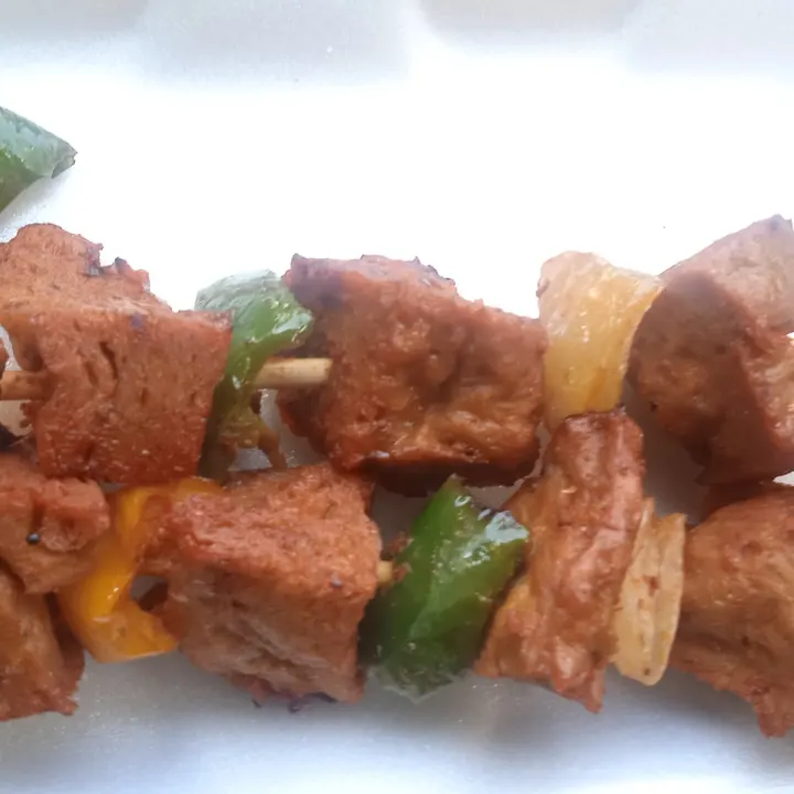 photo of Spice Journey Seitan Steak Sosaties shared by @peanutqueen on  28 Feb 2023 - review