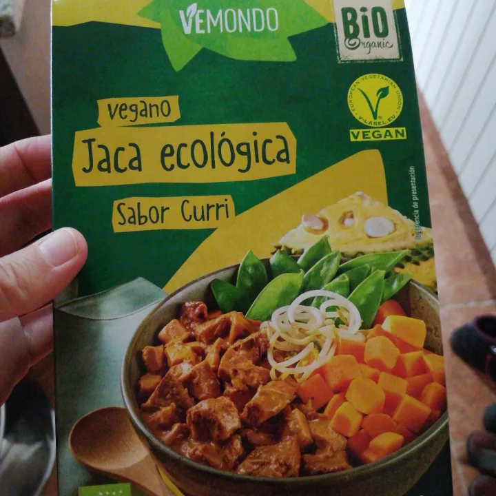 photo of Vemondo  jaca ecologica sabor curry shared by @leitugavioleta on  05 Mar 2023 - review