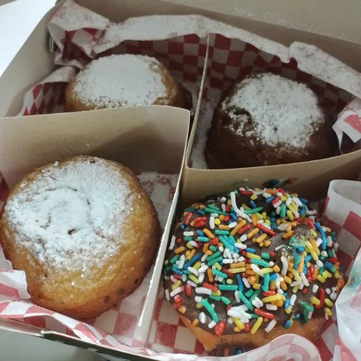 review photo of La Madriguera Vegana Donas Rellenas shared by @avsantafe on 08 Mar 2023 - review