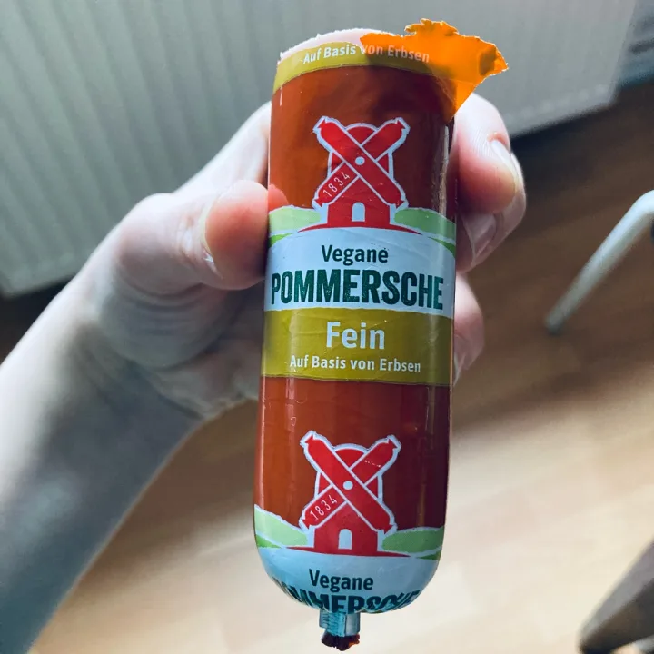 photo of Rügenwalder Mühle Vegane Pommersche Schnittlauch shared by @emmnms on  12 Mar 2023 - review