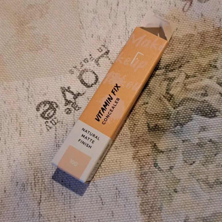 photo of Freshly Cosmetics Vitamin Fix Concealer shared by @odissea on  13 Mar 2023 - review