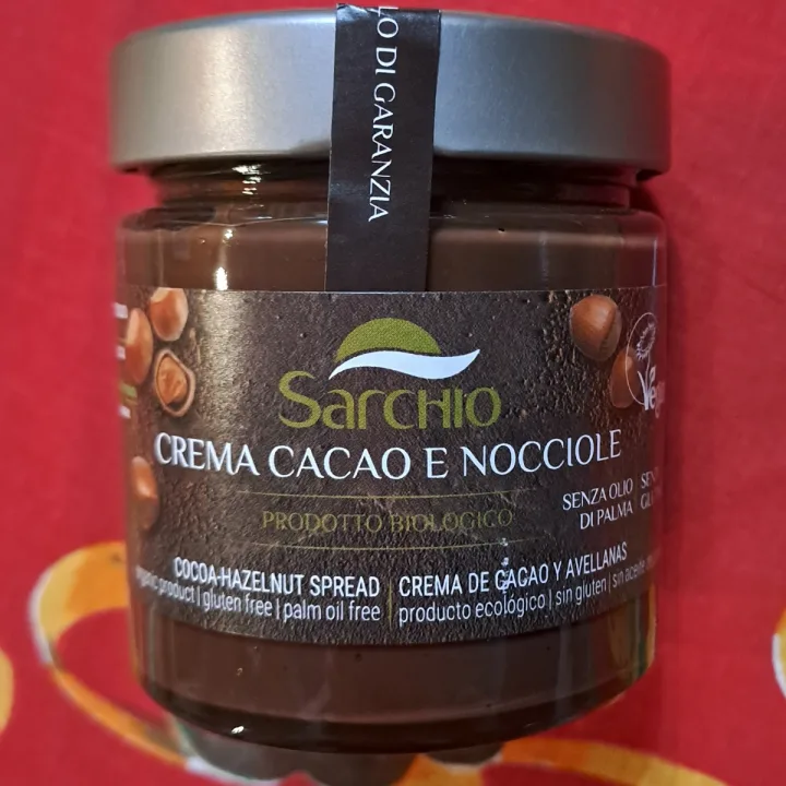 photo of Sarchio Crema cacao e nocciole shared by @suinonero on  14 Mar 2023 - review