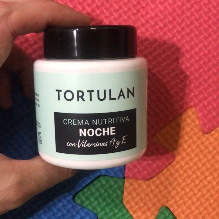 photo of Aveno tortulan crema de noche shared by @arman22 on  14 Mar 2023 - review