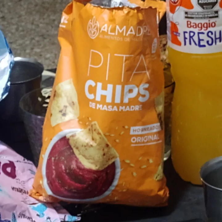 photo of Almadre Pita chips de masa madre shared by @ayizurita on  24 Mar 2023 - review