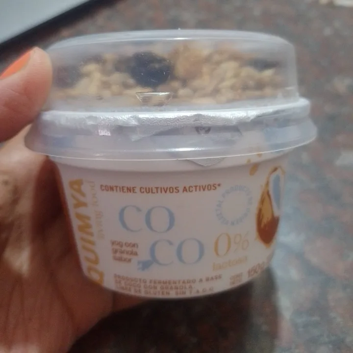 photo of Quimya Yogurt con Granola sabor Coco shared by @ayizurita on  07 May 2023 - review