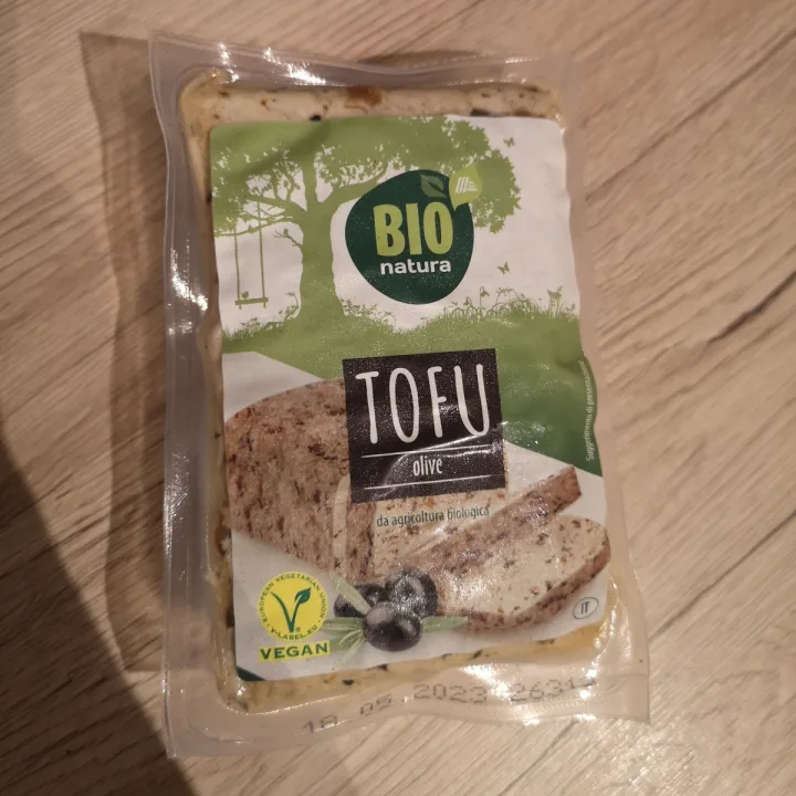 photo of Bio Natura Tofu Alle Olive shared by @giudychan on  08 May 2023 - review