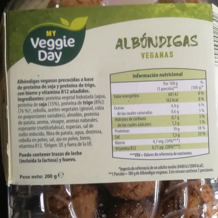 photo of My veggie day Albóndigas shared by @ecoilogic on  20 May 2023 - review