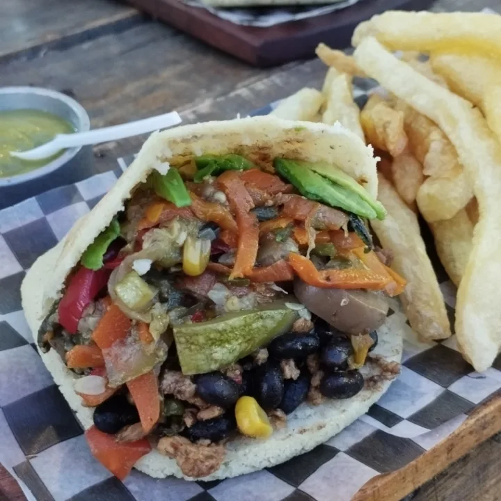 photo of AREPA FUL@P Arepas Veganas shared by @veritohosen on  31 May 2023 - review