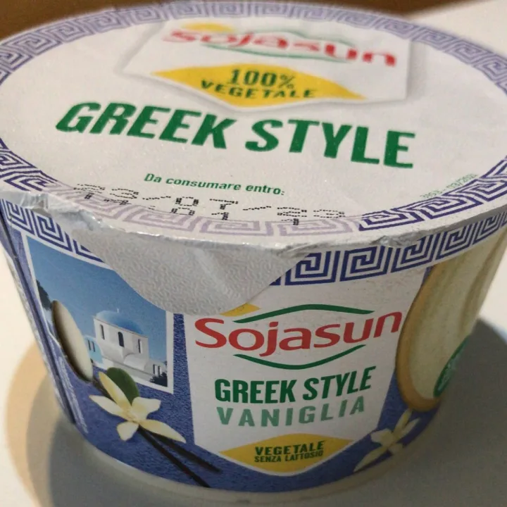 photo of Sojasun Greek vaniglia shared by @ghostino on  06 Jul 2023 - review